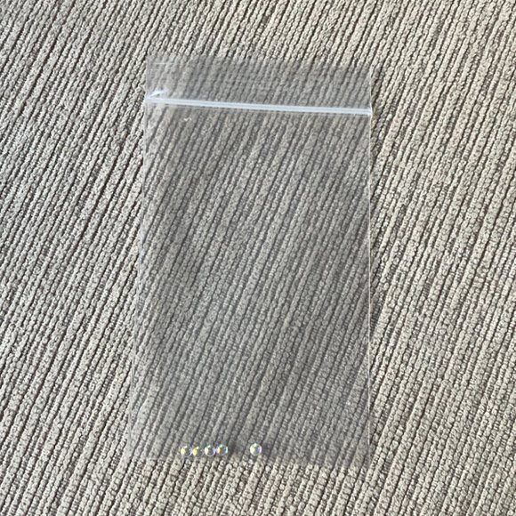 Eikon Quartz Watch With Crystals - needs new battery - Vintage - Picture 8 of 10